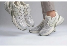 کتونی نایکی V2K  سبز خاکستری Nike V2K مستر کوالیتی